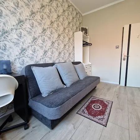 Promien 4 By Zen4guest - Biskupin Vandrerhjem Wrocław